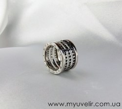 Кольцо Bvlgari с черными камнями